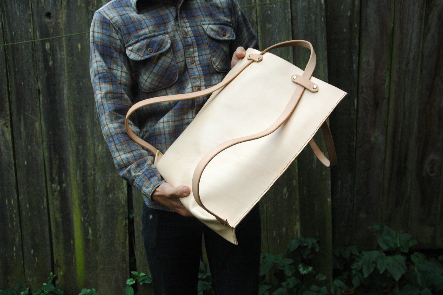The Eddy Tote to Backpack