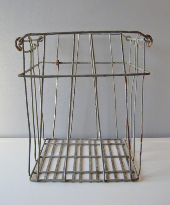 Items similar to Metal Egg Crate Egg Basket, Vintage Wire Milk Crate