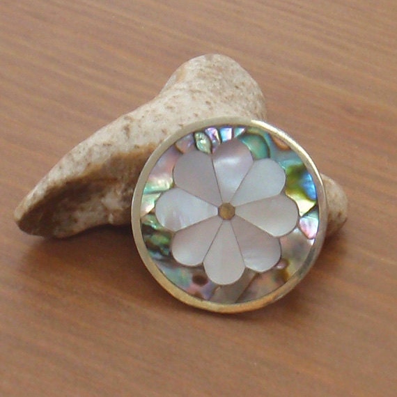 Vintage Mexican Modernist brooch, mother-of-pearl and abalone