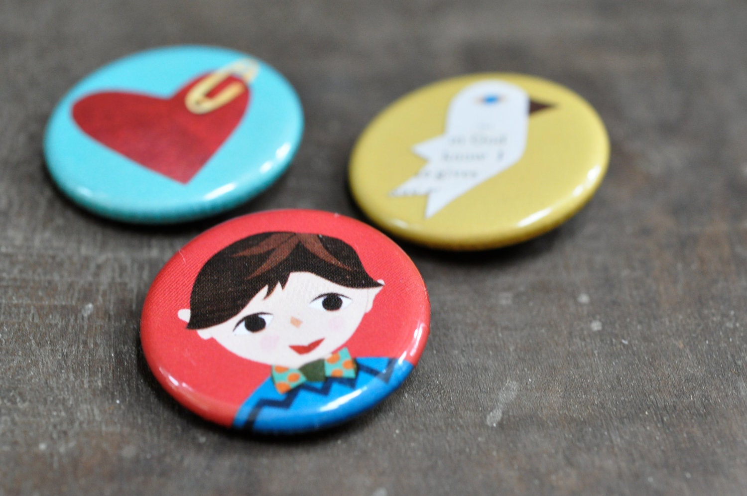 The Gift pin set