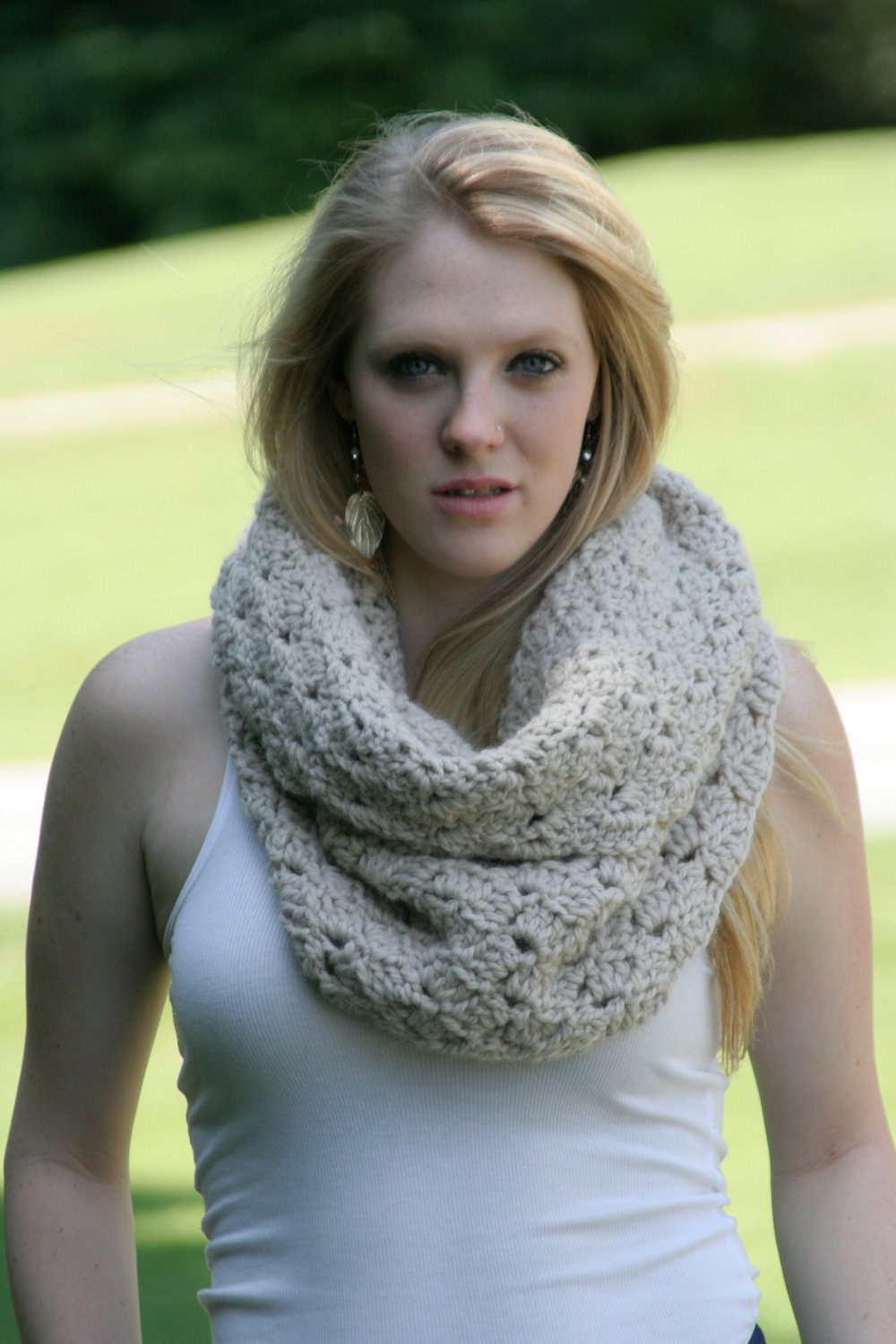 Alpaca Chunky Cowl Scarf Snood Scarf /The Playmouth/ in Beige