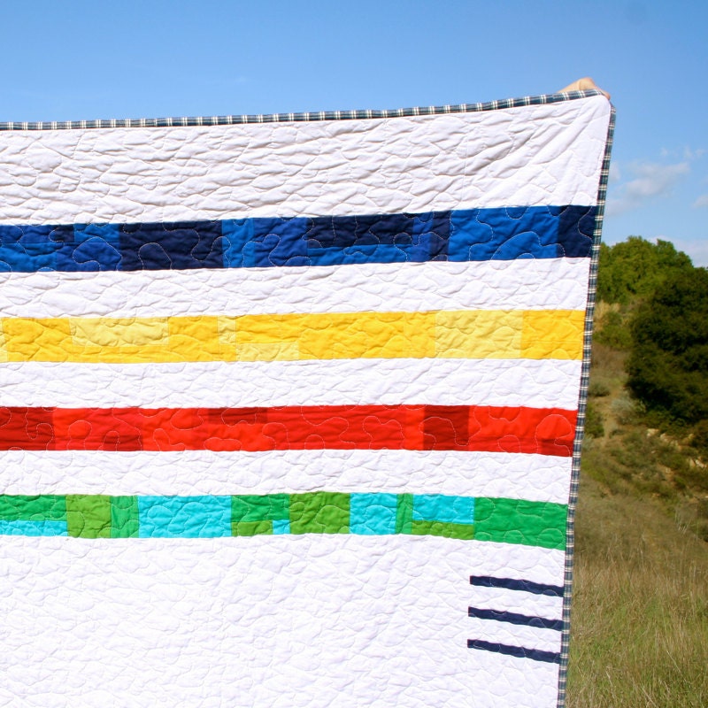 hudson-bay-point-blanket-quilt-by-shopmissmake-on-etsy