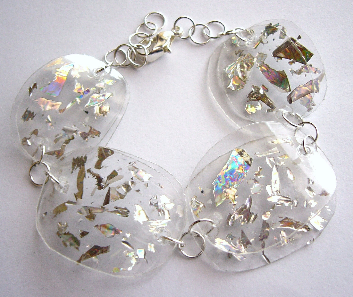 Upcycled bracelet made of plastic bottle and recycled CD glitter eco friendly, sustainable, clear, shiny