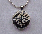 Fleur de lis/ black and gold/ changeable jewelry pendant necklace/3 button inserts of your choice