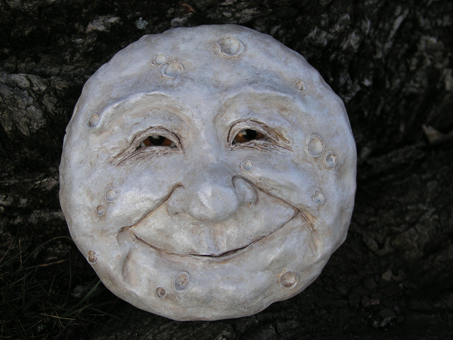 Moon Scupture with Face The 'Old' Man in the Moon by Spoonies