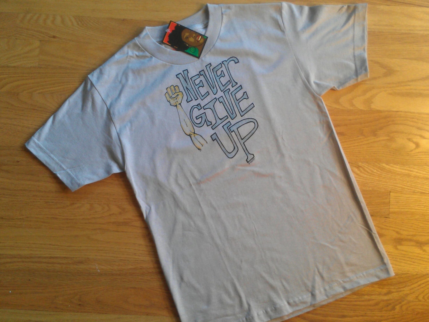 graphic printed tshirt - Never Give Up - tan, s/s