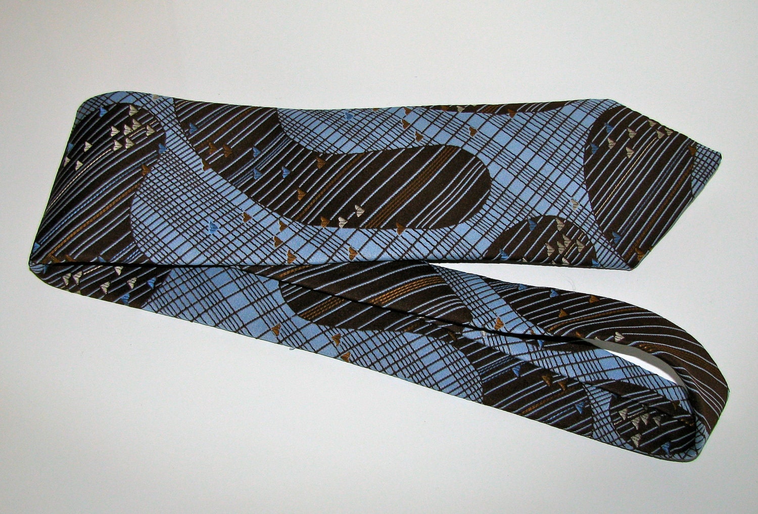 1960s Wide Necktie - Fabulous Abstract Design - Boho Appeal