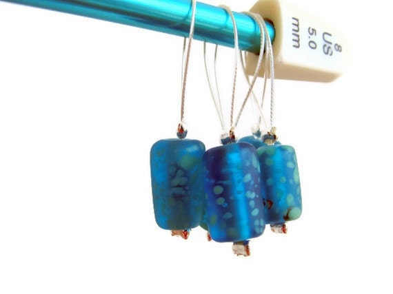 Beaded stitch markers, handmade, glass beads, aquamarine
