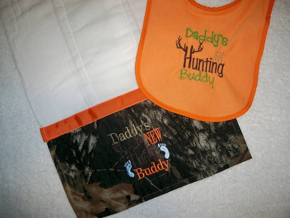 Camo Burp Cloth & Bib Set "Daddy's New Huntin Buddy" With Deer Horns Perfect for the Little Hunter - Baby Boy Camo Gift Set