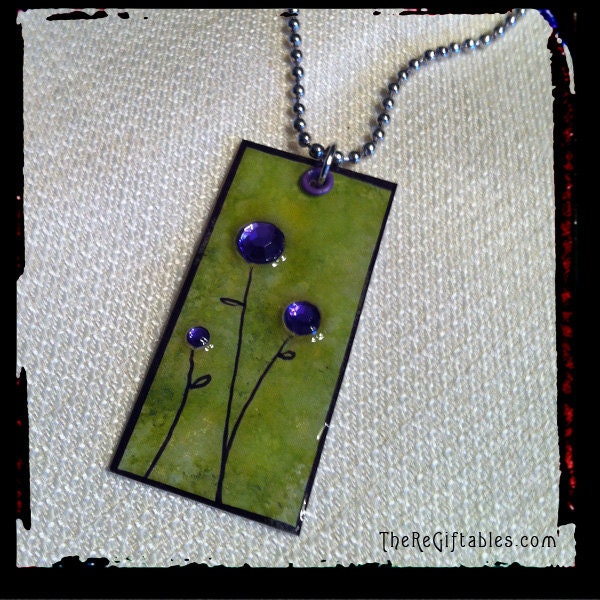 Re-Carded Purple Blooms Necklace