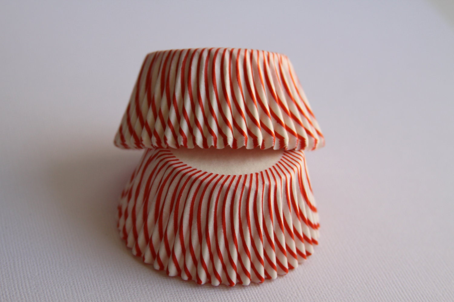 50 Red and White Circus Striped Baking Liners Il_570xn