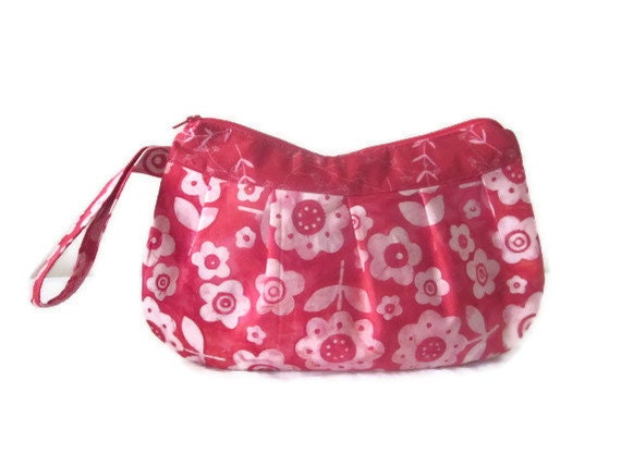 Buttercup Zipper Clutch Bag Purse, Cosmetic Bag, Makeup Bag, Clutch, Buttercup Bag, red batik, flower