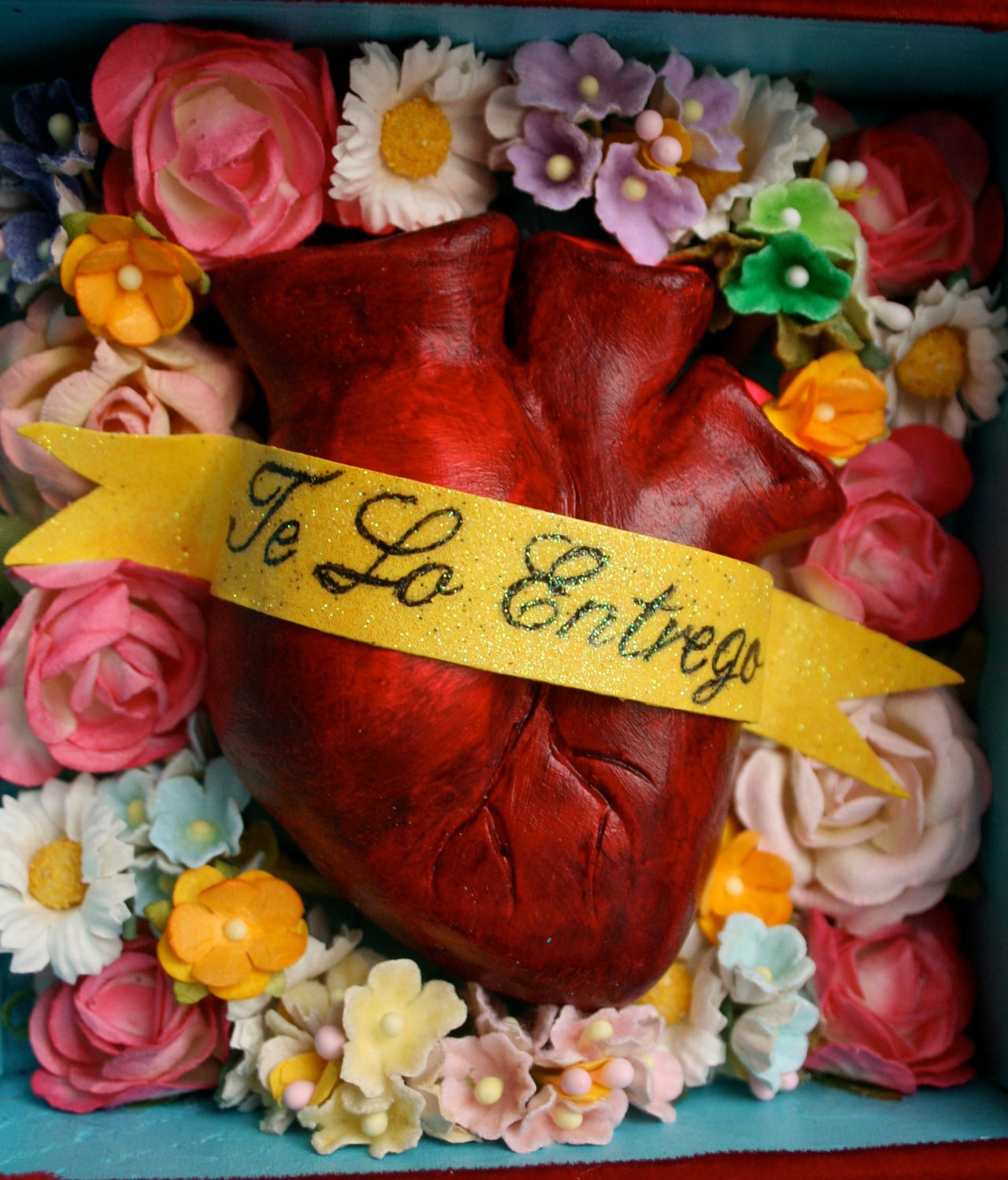 Love Shrine- Mexican Folk Art- Heart / Corazon- Valentine's Gift - Shadowbox