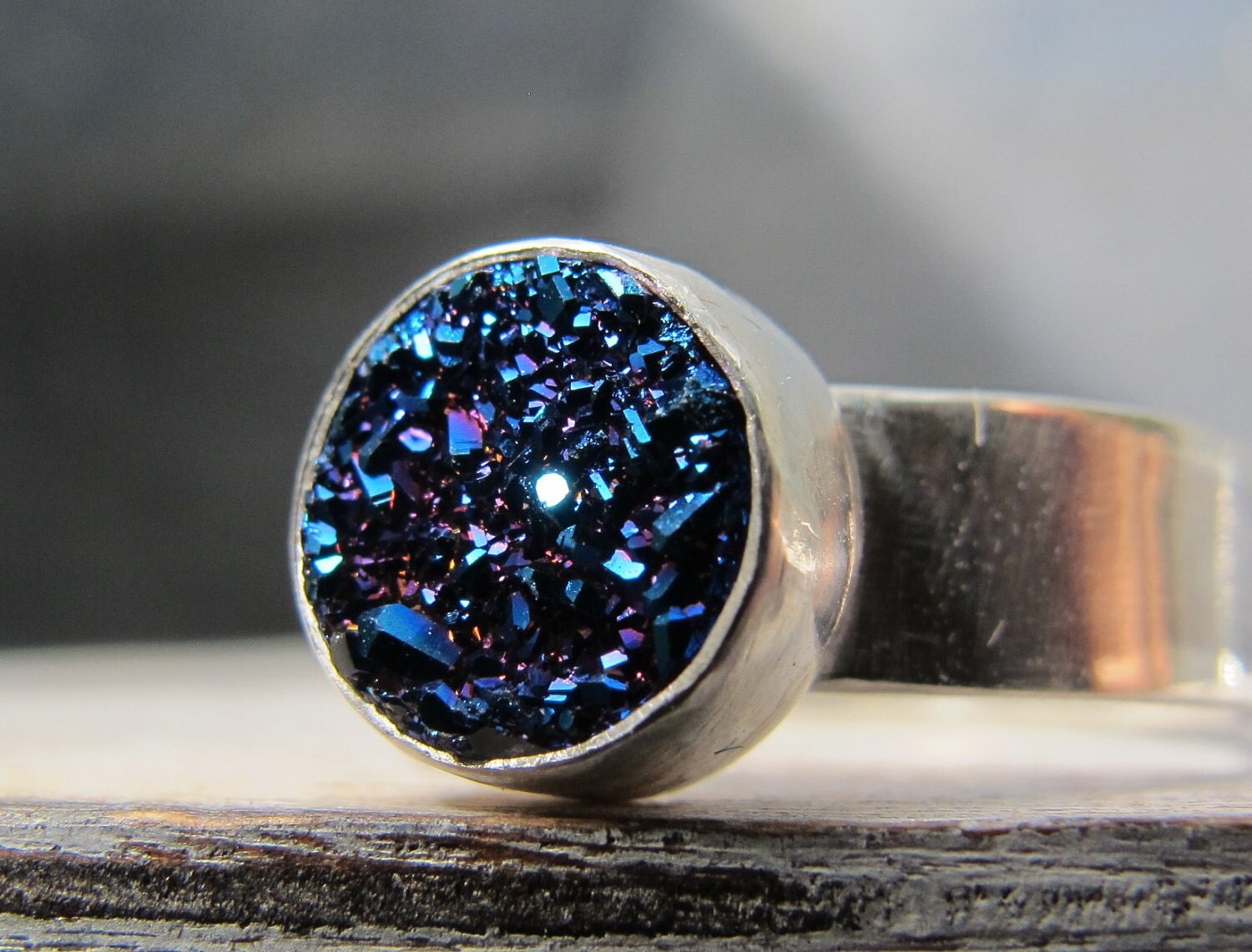 Blue Drusy Ring/Sterling Silver Ring with round blue drusy/druzy stone