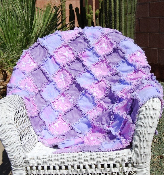 Items similar to Custom Handmade Rag Quilts on Etsy