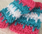 Crochet Pattern Fingerless Gloves - Child's spike stitch