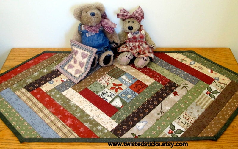 Quilted Table Runner, patchwork Quilted Table Runner, Winter Table Runner