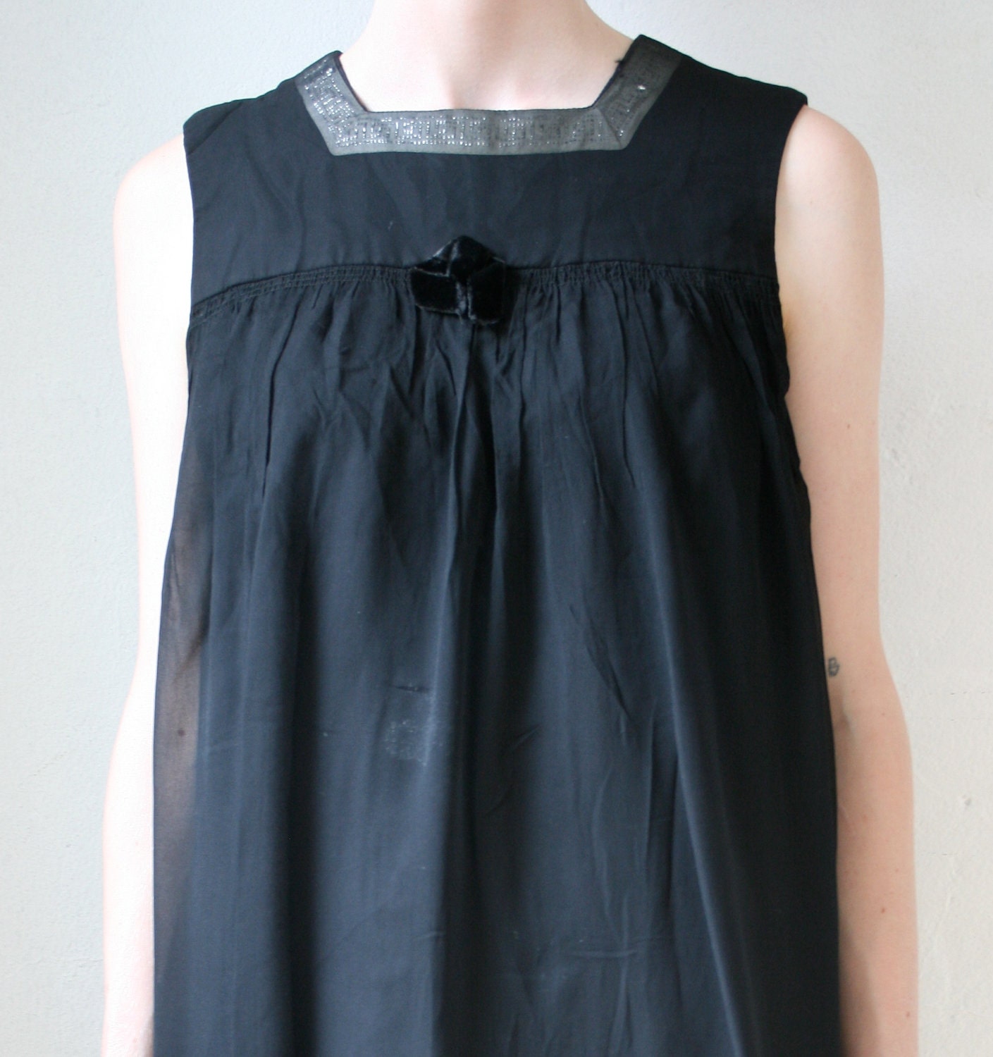 SALE: 1960s black tulle babydoll w velvet bow & silver details