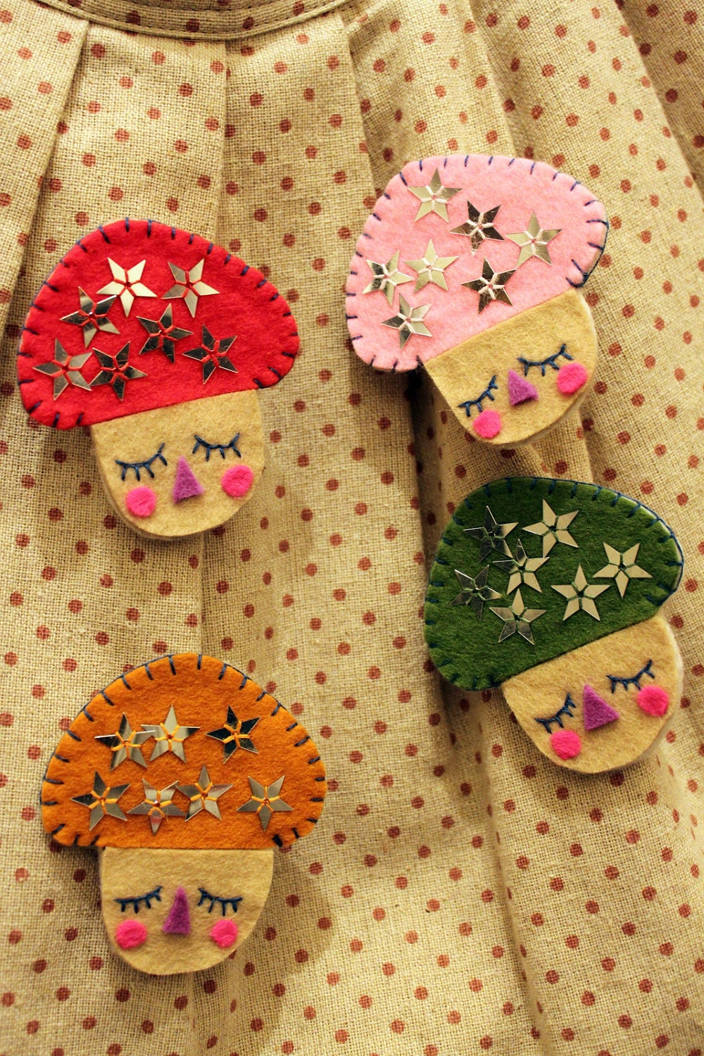 I love champignons brooch in felt / J'adore champignon broche en feutrine