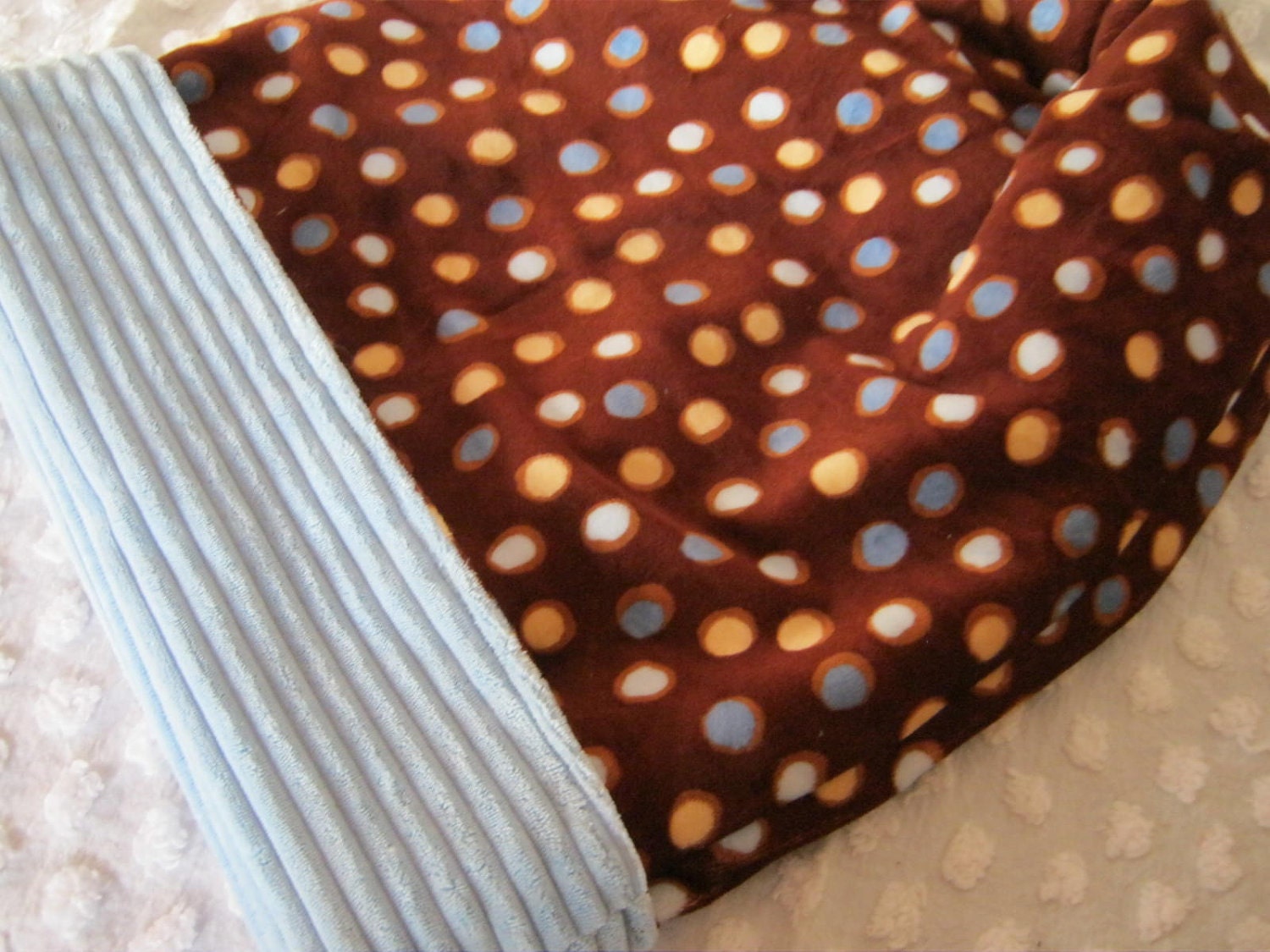 Snuggie Sac and Travel Bed Xtra Warm