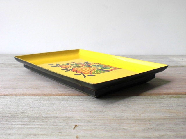 Vintage owl tray / retro kitchen / yellow / orange / green / folk owl / desk office decor / kitsch / Japanese