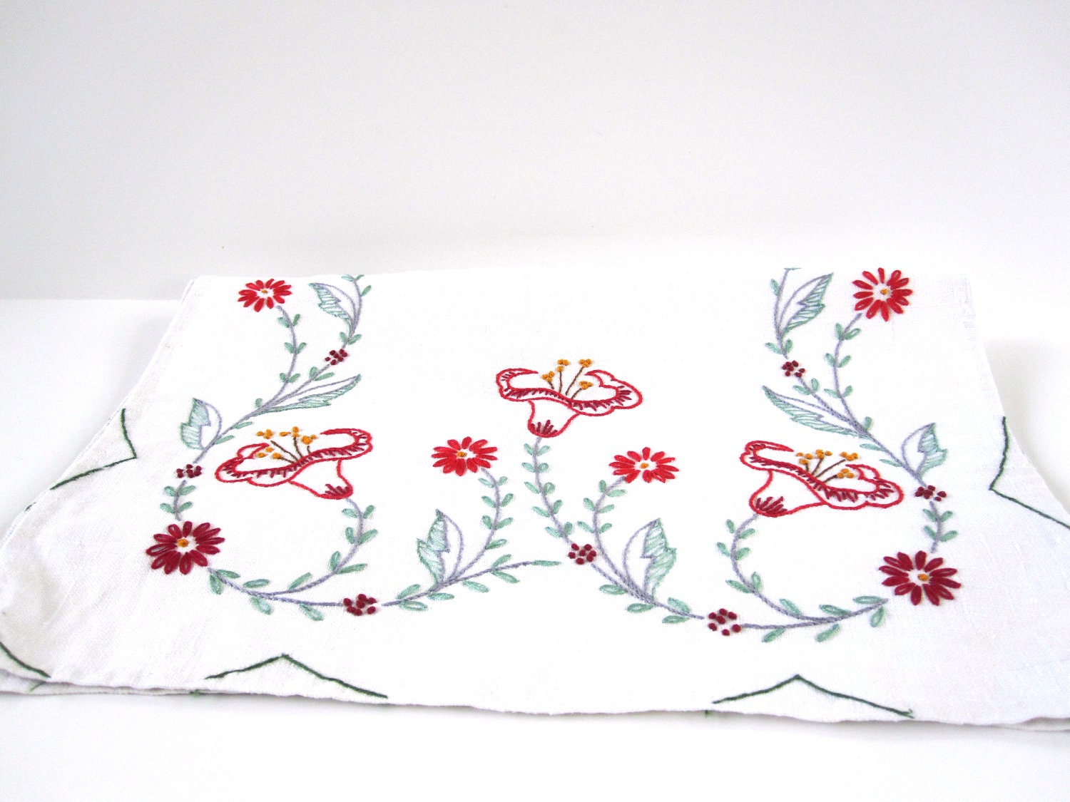 Red Flower Dresser Scarf