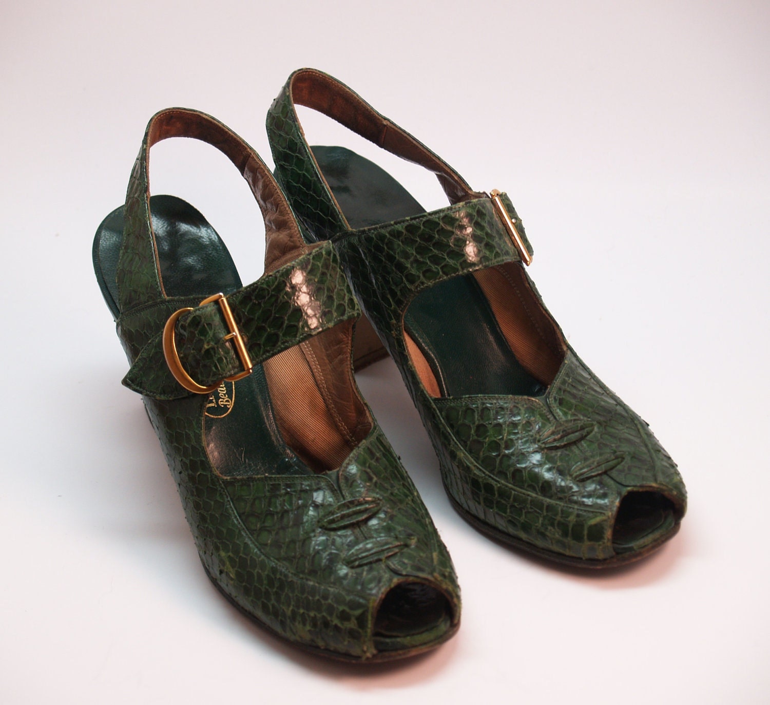 40s green snakeskin heels peep toe sling back size 6
