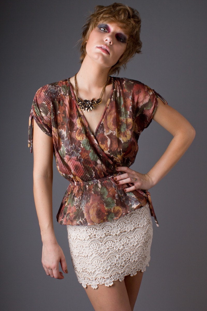 Vintage 80s Accordion Pleated Wrap Top
