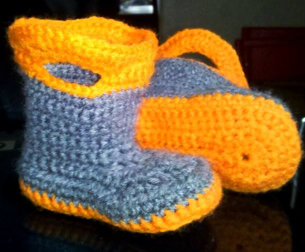 Crocheted baby boots