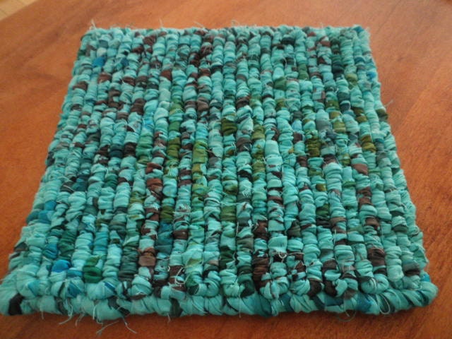 Modern Kitchen Pot Holder, 6.5 x 6.5 Inch, Batik Fabric
