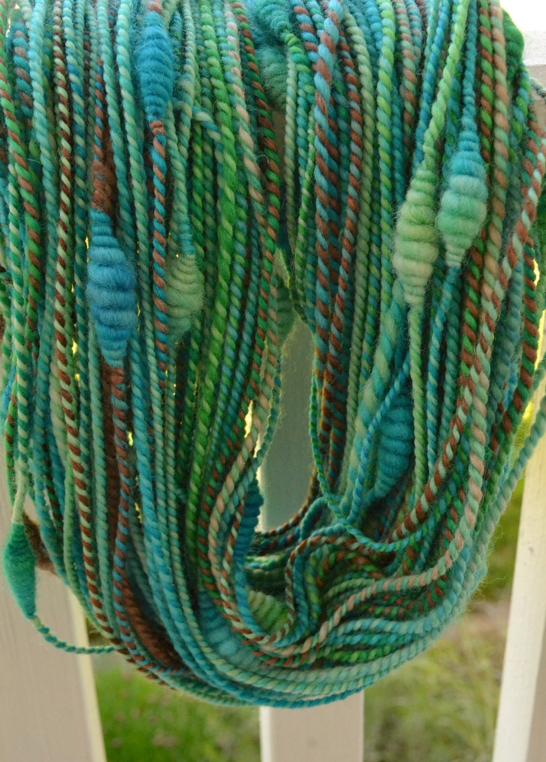 Declan's Cove handspun beehive BFL yarn - 90 Yards