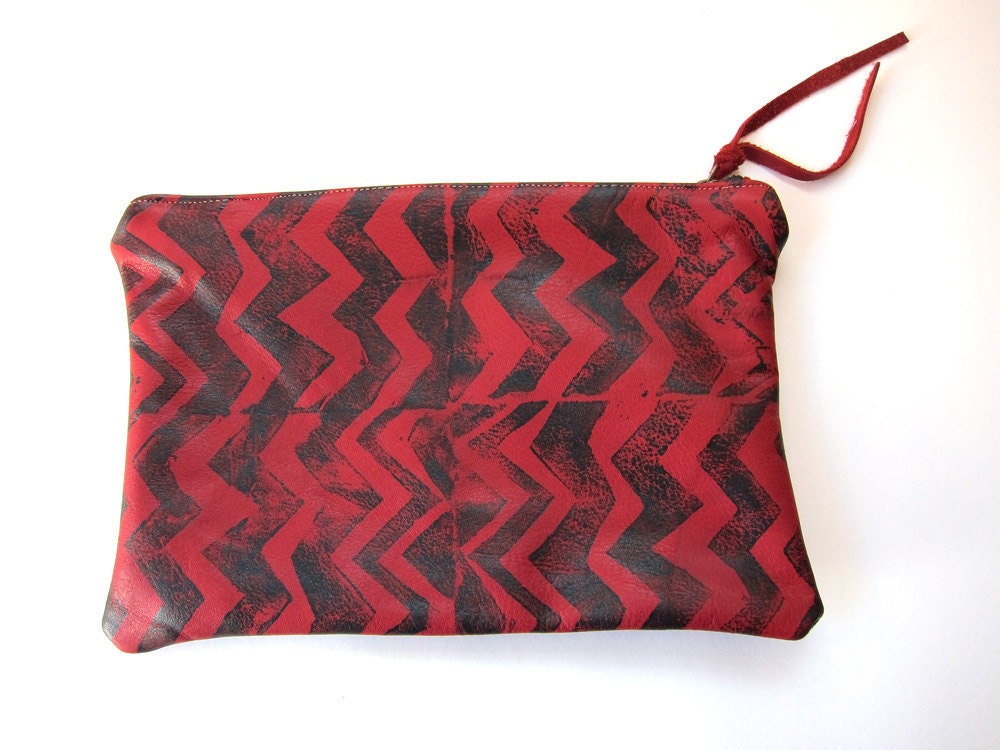 Medium red and black hand-printed leather zig zags clutch