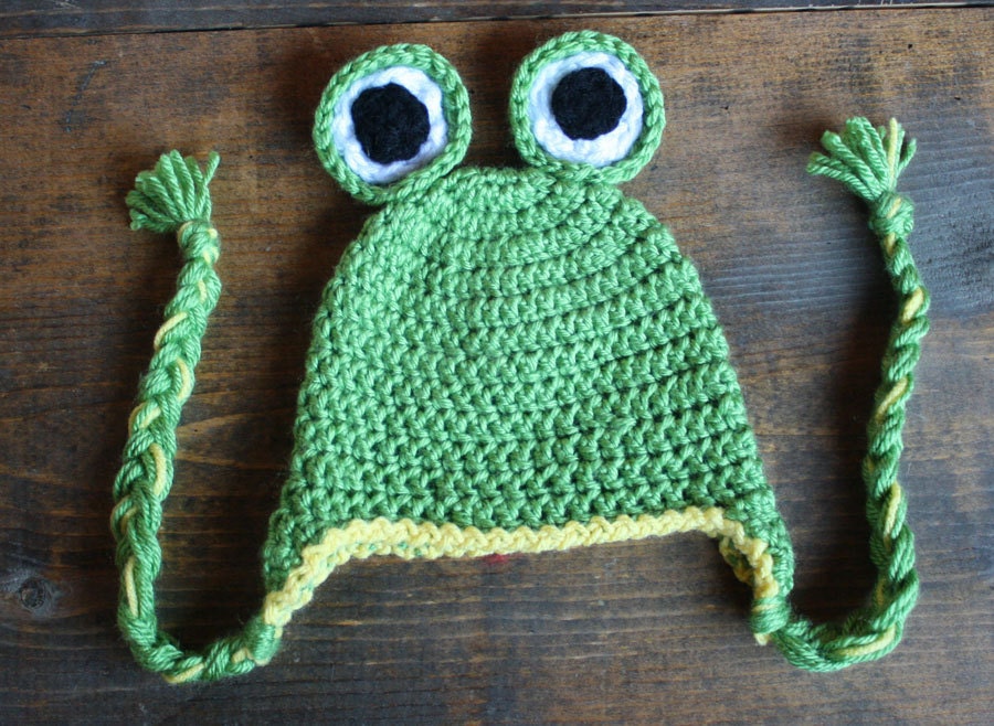Children's Green and Yellow Frog Earflap Crochet Hat