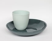 beaker - porcelain (glacier colour)