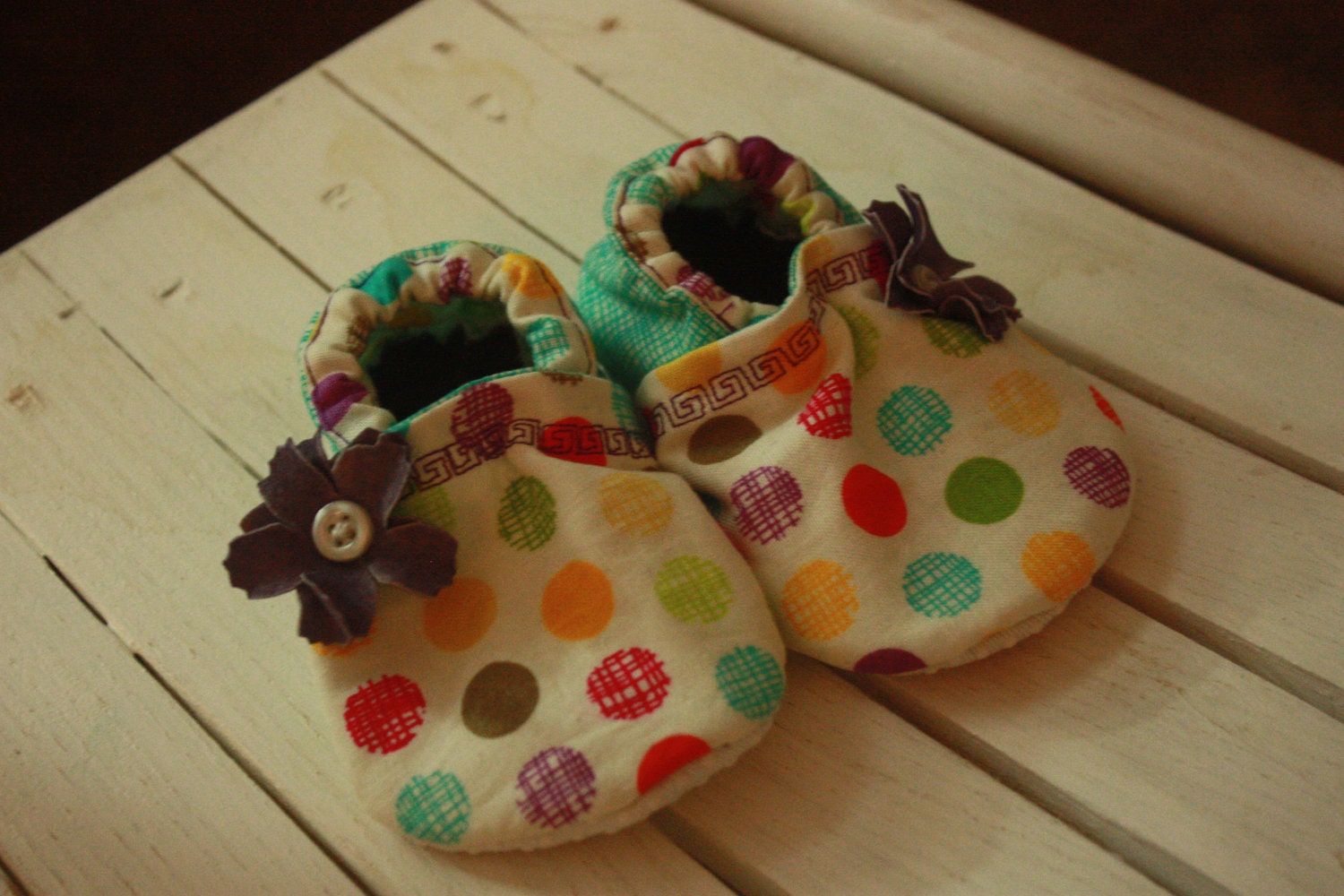 Organic cotton baby booties. 0- 24 months. last pair.