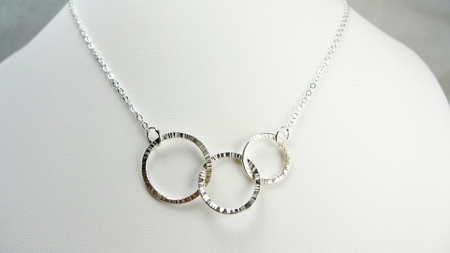 3 Interlink Silver Rings Necklace