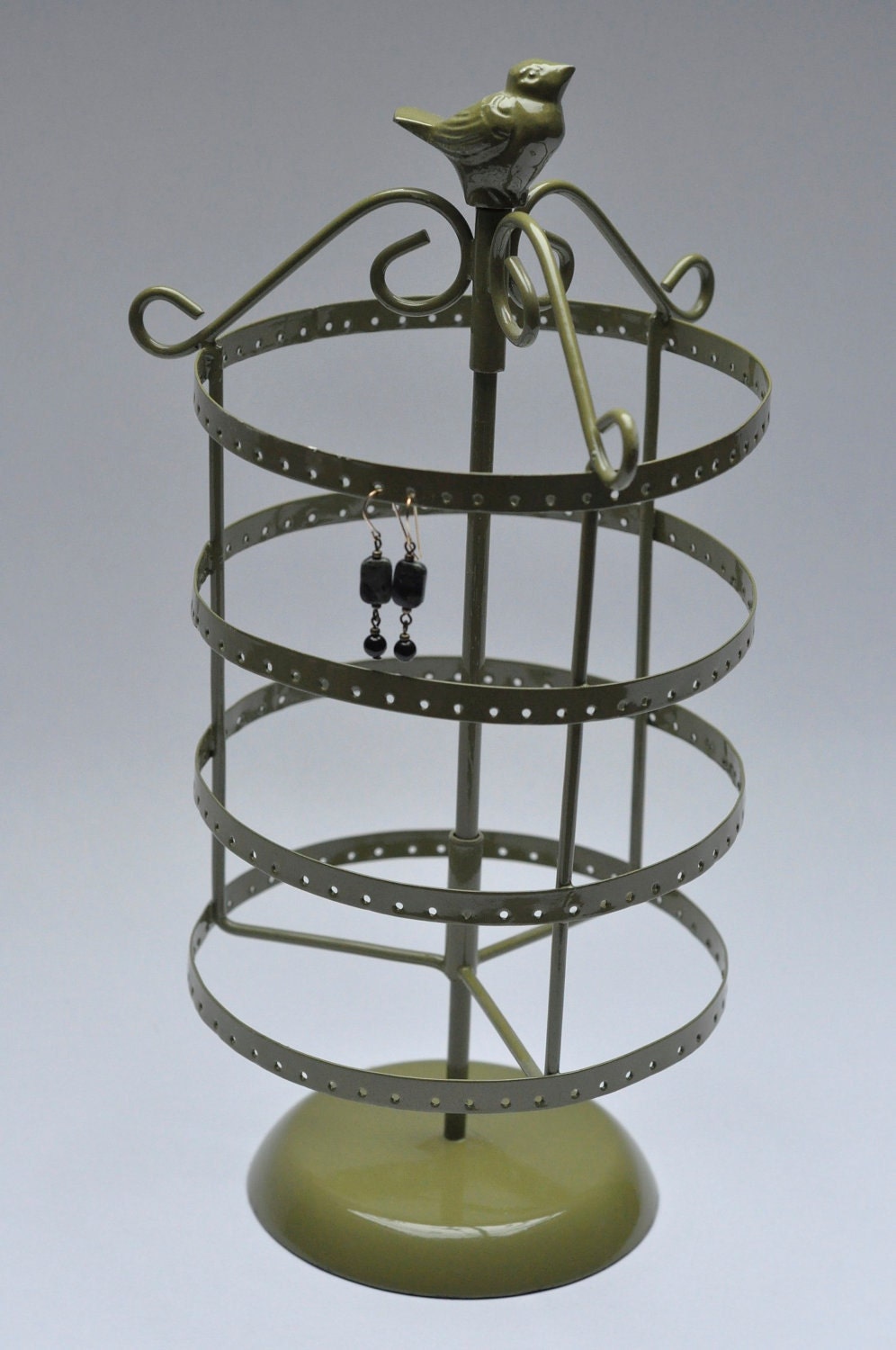 Spinning Bird Earring Holder by aVintageParcel on Etsy