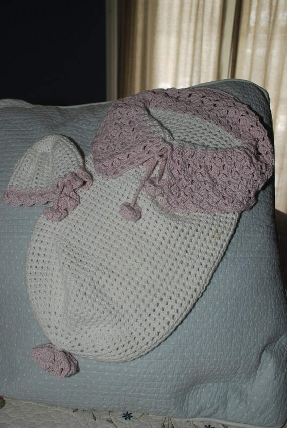 Crochet baby bunting Pattern with matching hat by Nogginsandnapes