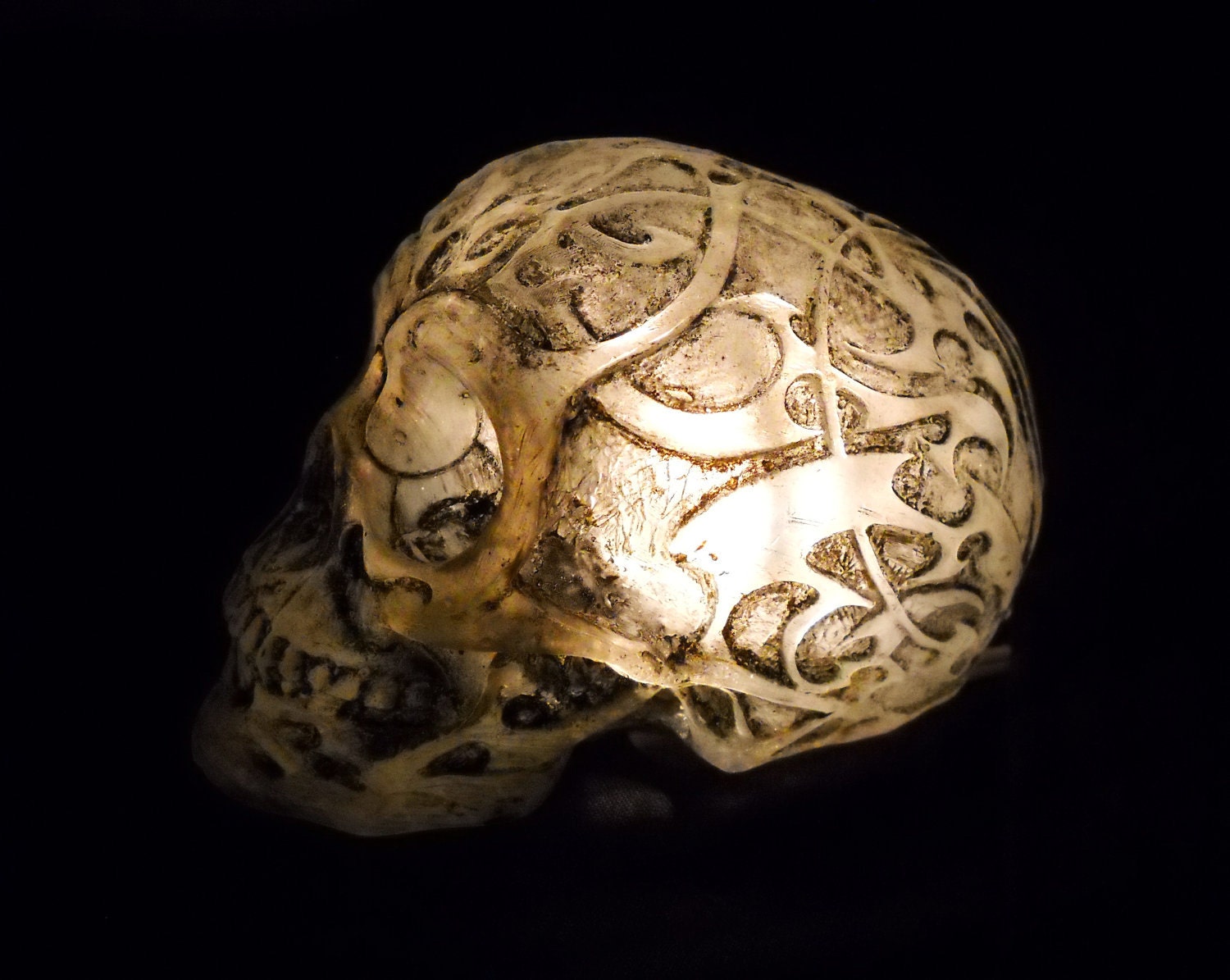 Lighted skull lamp night light unique macabre horror art