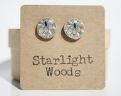 Stud wood Earrings Spring fashion black floral post earrings gift for her best friend gift etsy jewelry nature gift eco-friendly unique gif