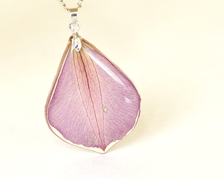 Real Petal Necklace - purple handmade resin jewelry - Clematis 'Ville de Lyon'