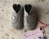 BABY FELT SHOES Boy and Girl - Newborn also available - Natural Grey 100% Wool Felt shoes
