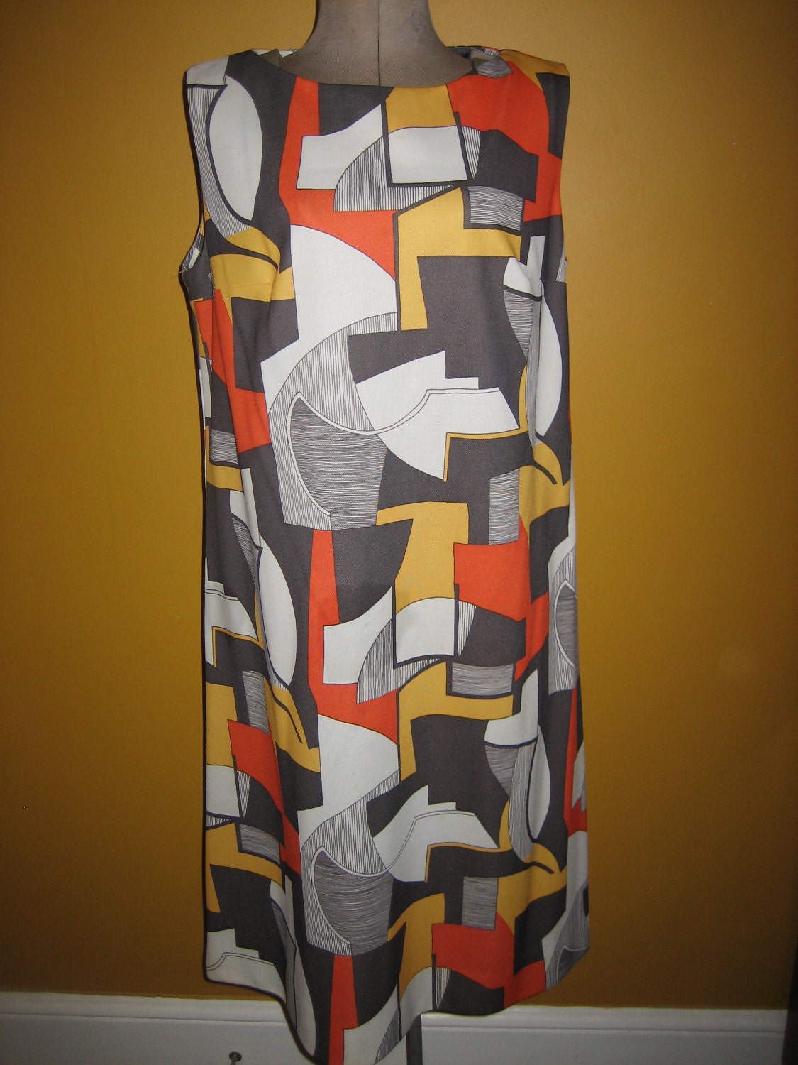 Vintage Nancy Greer New York Mod Graphic Dress