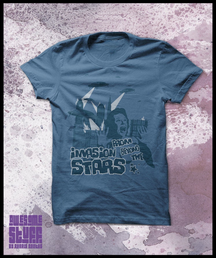 Men's retro T shirt "Invasion from beyond the stars"