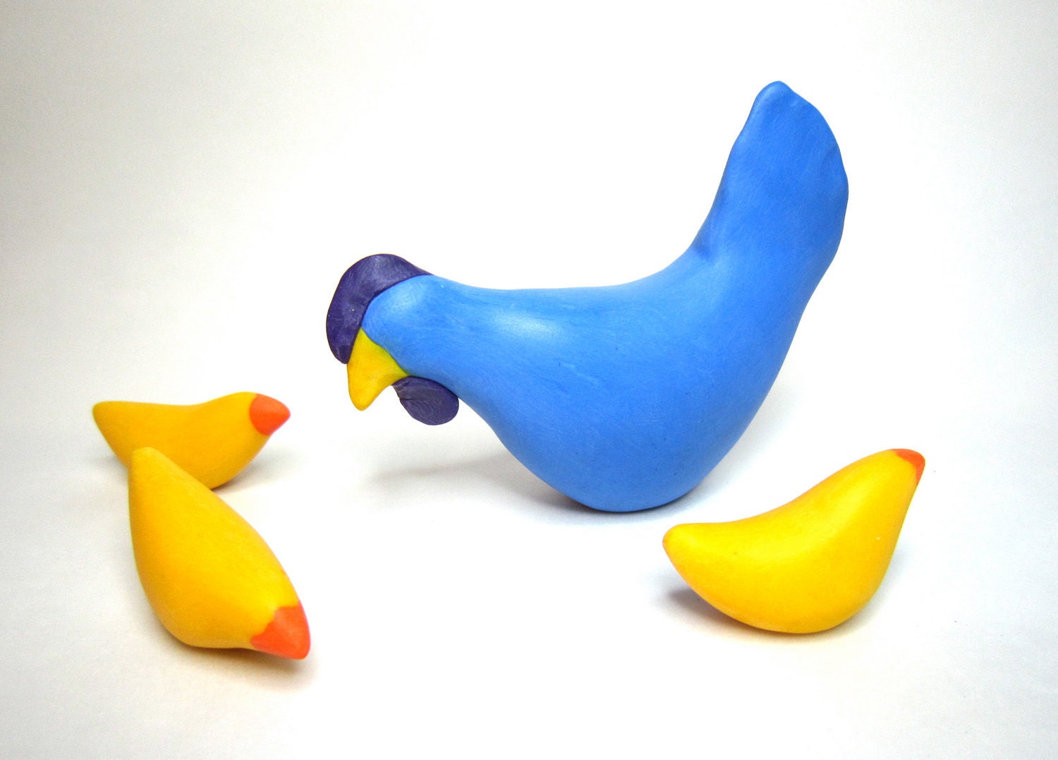 Trio of little chicks birds sculpture decoration Easter
