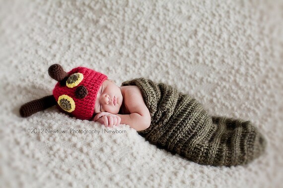 Very Hungry Caterpillar Hat Set - Newborn Photography Prop - Cocoon and hat Set - Photo Prop Set