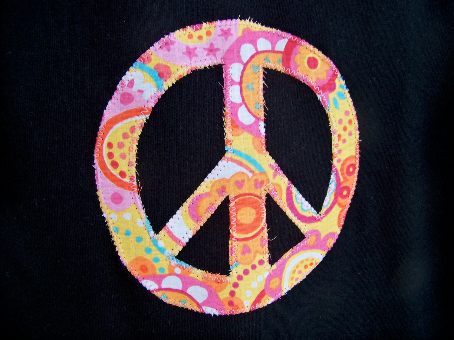 Funky Peace Sign Applique Black T shirt size 4T