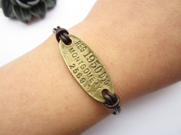 Bracelet---antique bronze oval with character pendant&brown leather chain