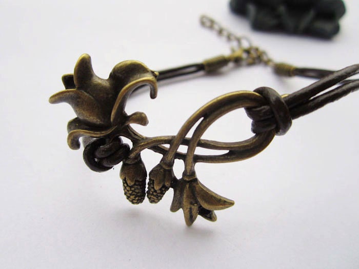Bracelet---antique bronze flower with branch&brown leather chain
