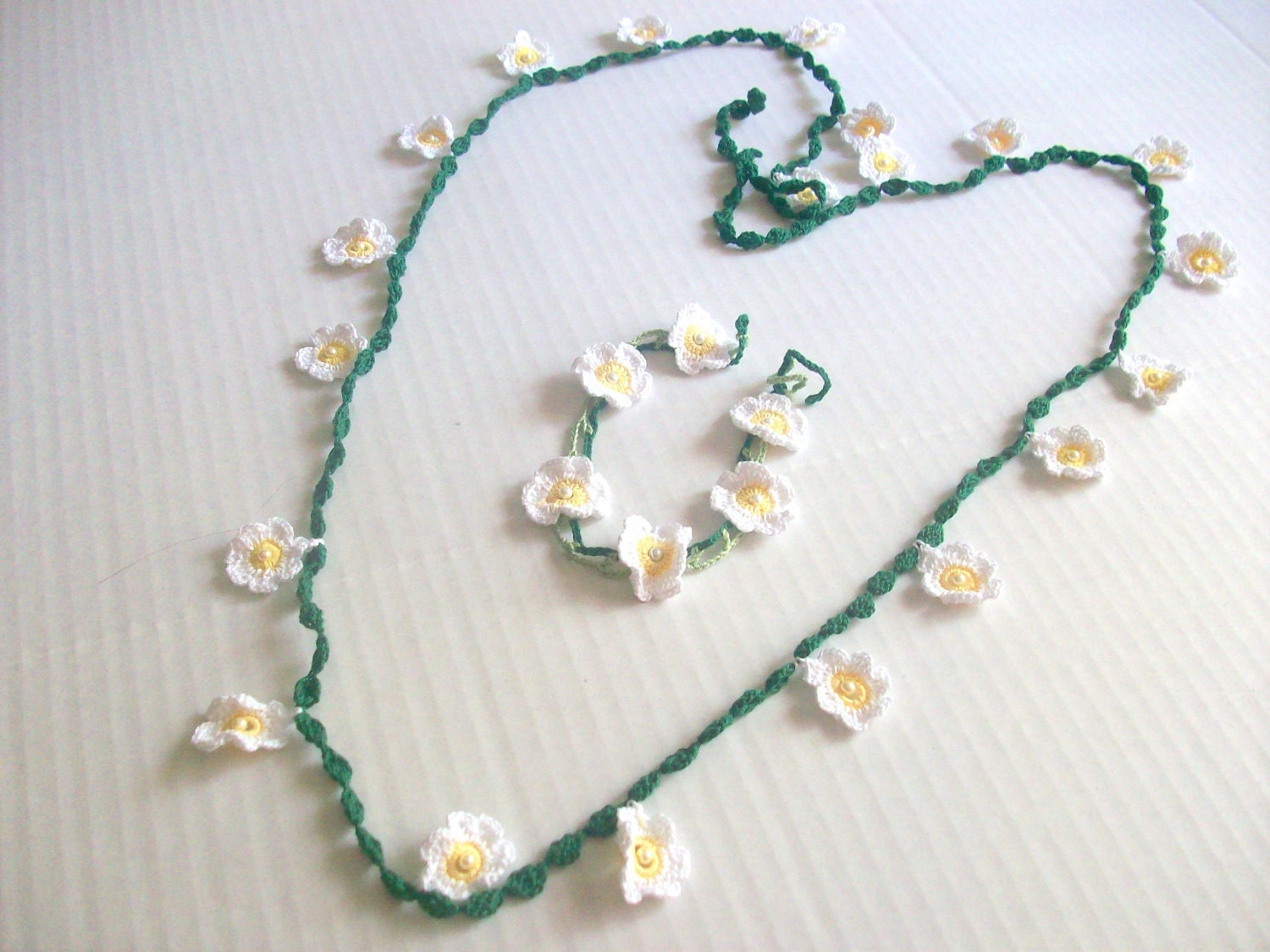 Floral  necklace and bracelet,fashion accessories,pastel colors,wedding gift,spring,or summer accesories,mother gift